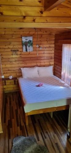 Silivri Bed & Breakfast | Çakıl Restoran ve Bungolov