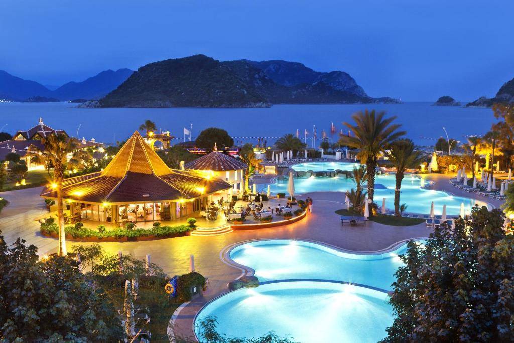 Icmeler Resort | 160 m² Resort ∙ 2 bedrooms ∙ 127 guests