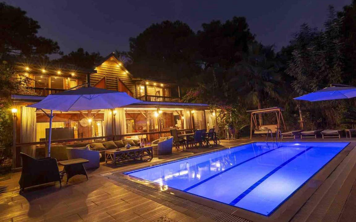 Lara Villa | 300 m² Villa ∙ 6 bedrooms ∙ 12 guests