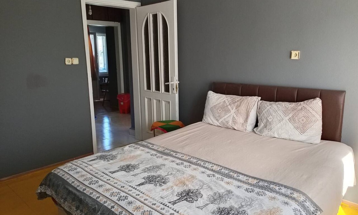 Edirne House | 4-Bedroom Apartment with River View, Garden, and 24 7 Self Check-in