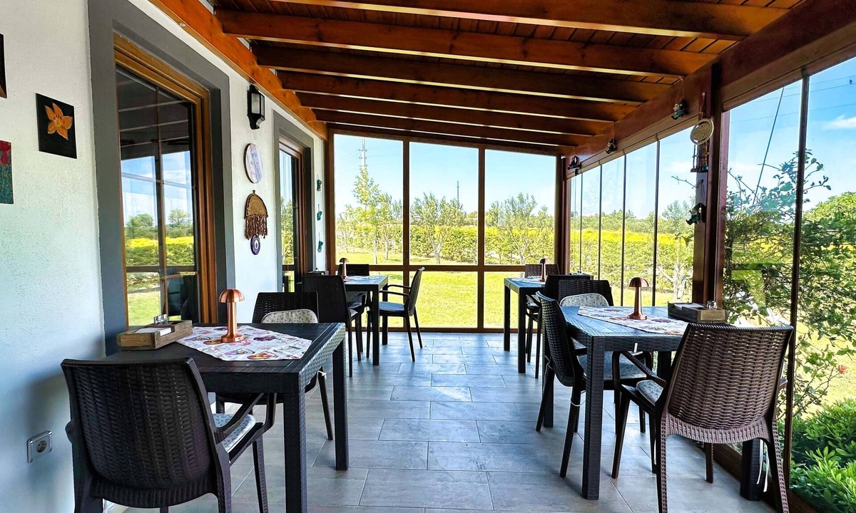 Bozcaada Hotel | Adayel Otel & Bağ Evi