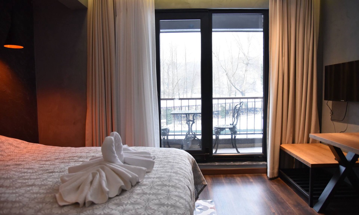 Cekmekoy Hotel | Adess Otel