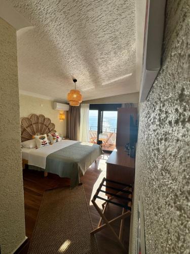 Marmara Hotel | ADOS Otel
