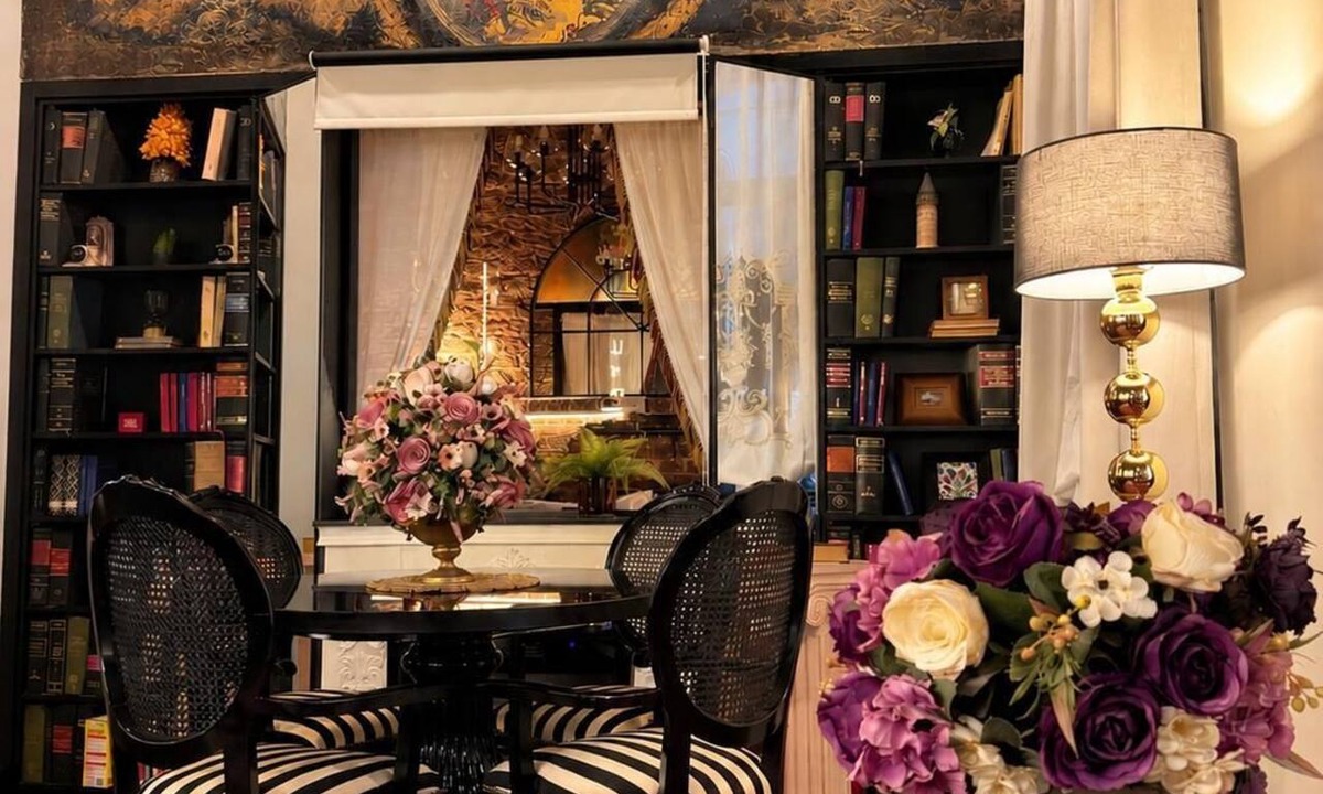 Gumussuyu Mahallesi Apartment | Allegory of Taksim 2B