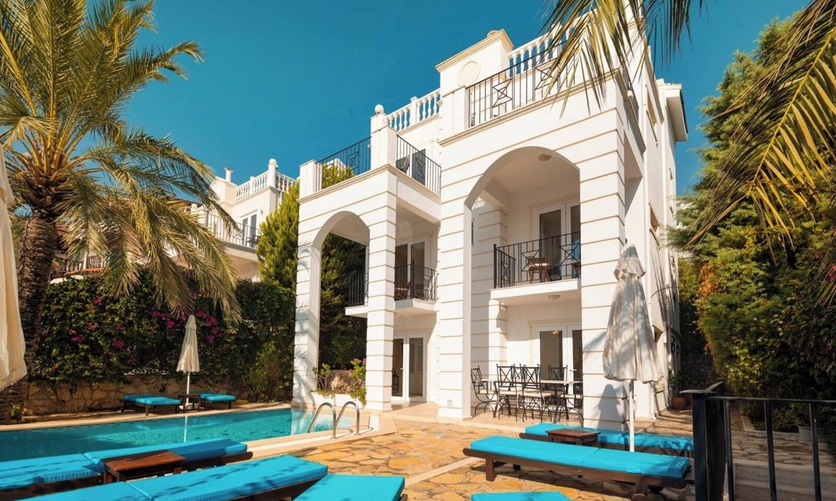 Kalkan Villa | Antalya Kaş Kalkan villa:Private pool, sea close 250m, terrace view, AC, Wi-Fi