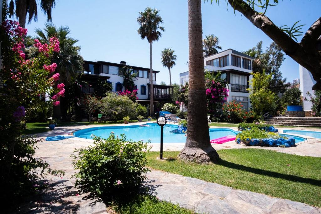 Yalikavak Villa | Astonishing Villa with Pool near Tilkicik Bay