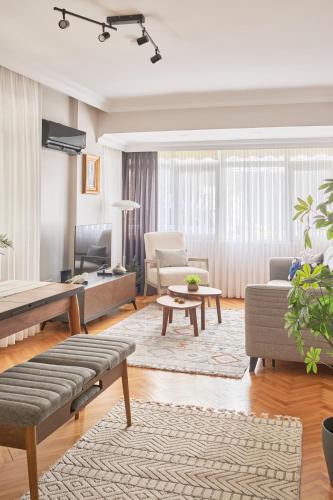 Fenerbahce Apartment | Bagdat Avenue Apartment, Near Kalamis Marina