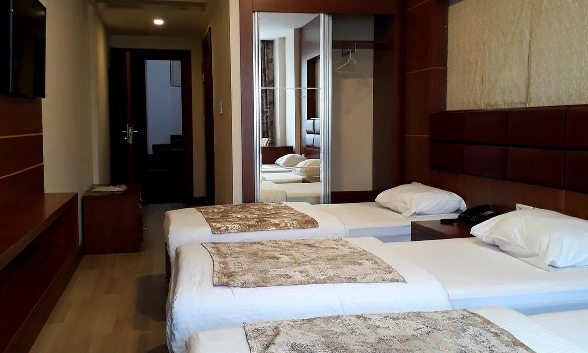 Hopa Hotel | Beyaz Saray Hotel