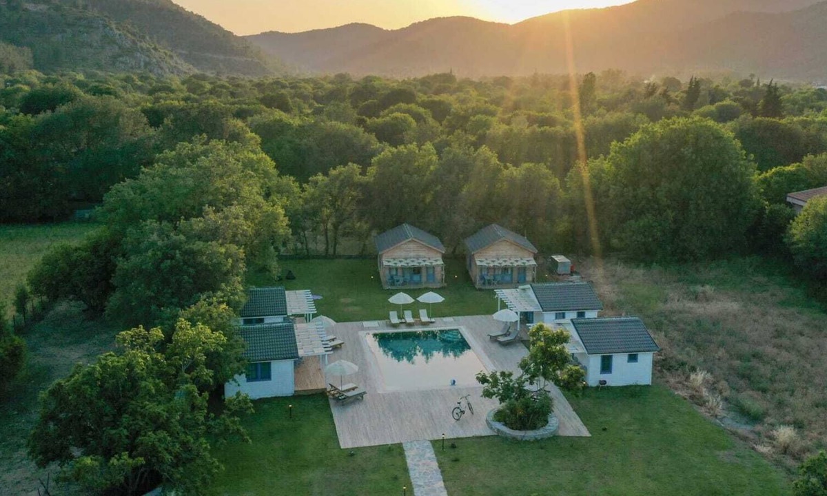 Kayakoy House | Bungalow close to the walking routes and the sea