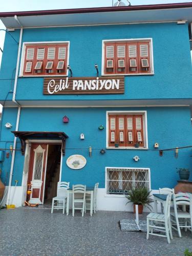 Ayvalik City Center House | Celil Pansiyon