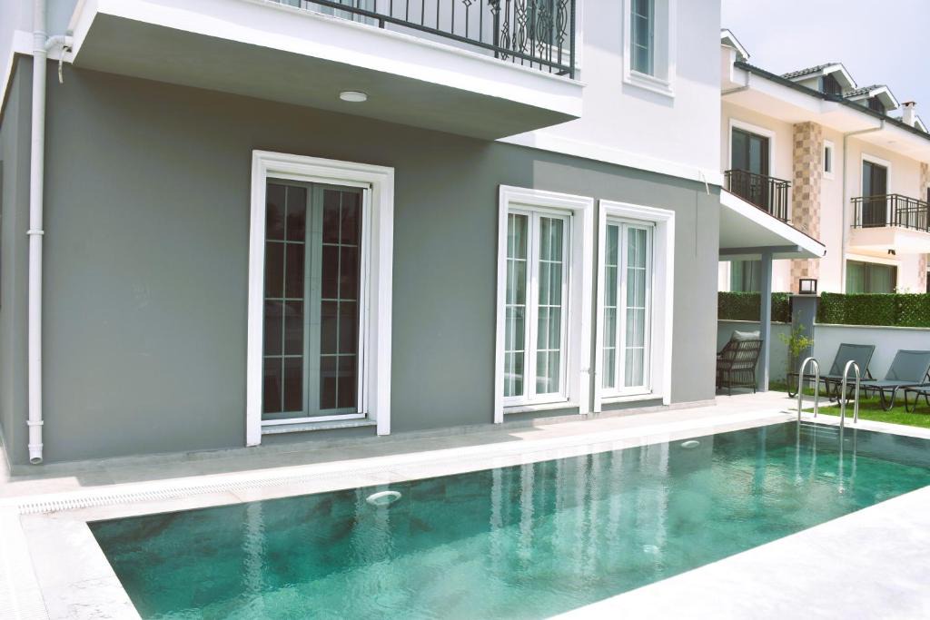 Dalyan City Center Villa | Dalyan Central 4 Bedroom Ensuite Private Villa with Swimming Pool