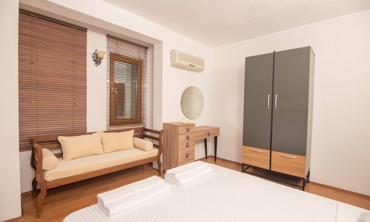 Icmeler City Center Villa | Damla Villa Soğut Village Daily Weekly Rentals