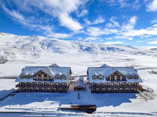 Mt. Erciyes Hotel | Das 3917