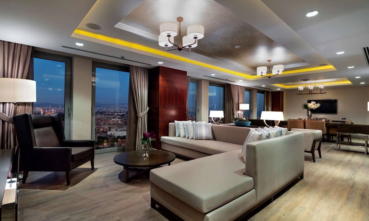 Zeytinburnu Hotel | DoubleTree by Hilton Istanbul Topkapi