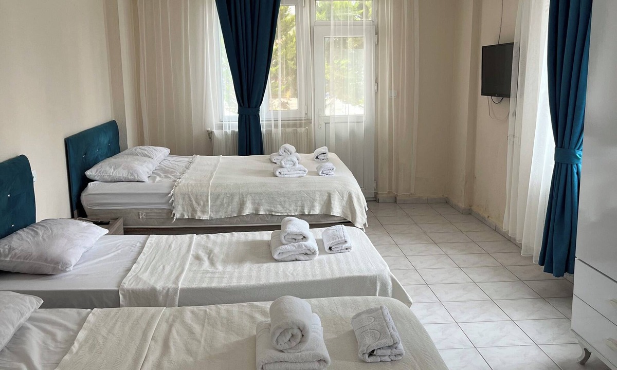 Dazkırı Hotel | Dramalı otel