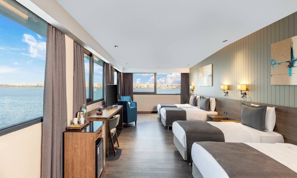 Avcilar Hotel | Ezkar Bathonea Art İstanbul Hotel