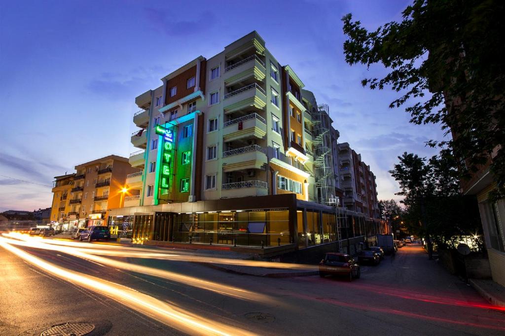 Osmangazi Apartment | Formback Thermal Suit & Apart