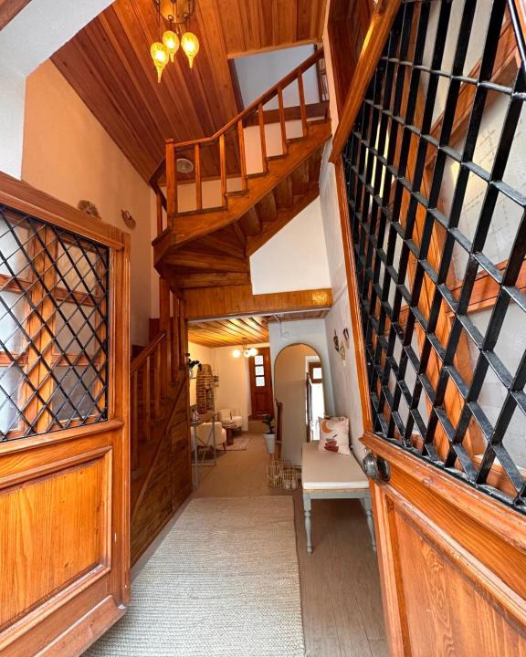 Ayvalik City Center Hotel | Hanole Guest House