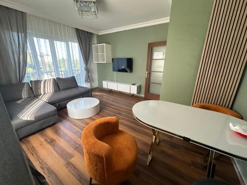 Pendik Apartment | Havuz, Balkon, otopark Sabiha Gökcene 5 dk