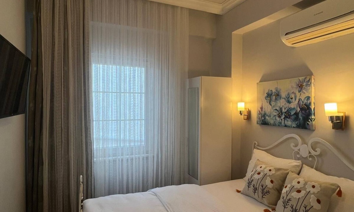Bozcaada Hotel | HERA BUTİK OTEL