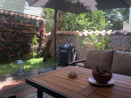 Kaleici Villa | KALEİÇİ MÜSTAKİL BAHÇELİ MÜTHİŞ ev