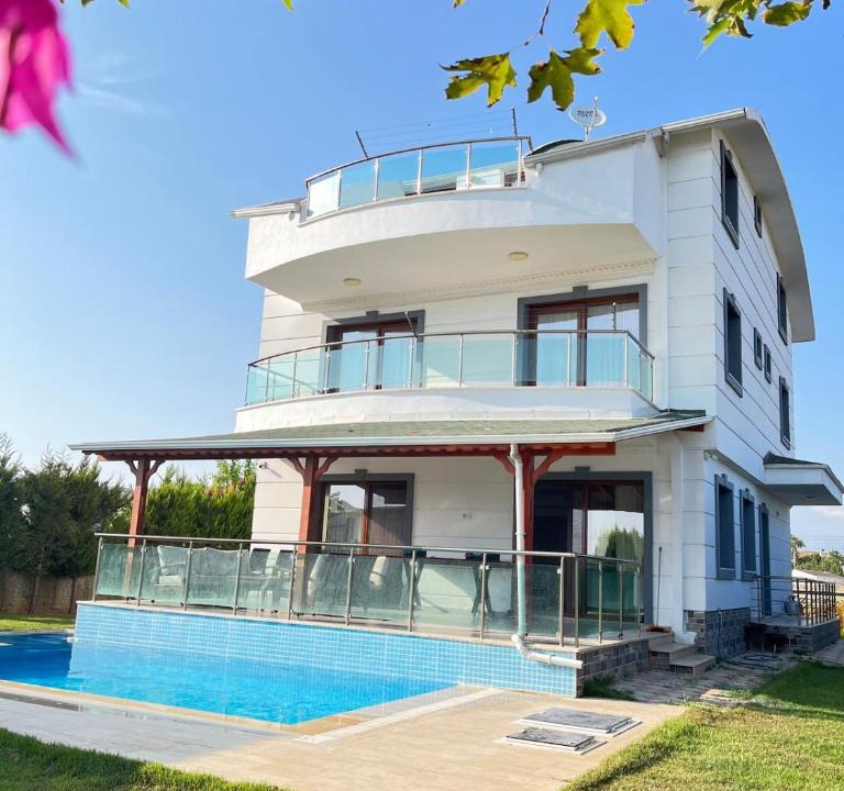 Kadriye Villa | Kardelen Villa