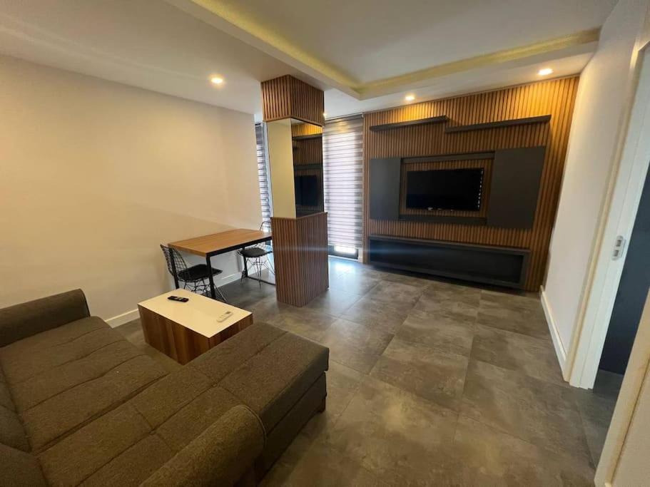 Eski Lara Apartment | Lara's Homes 03 1. Floor (1+1)