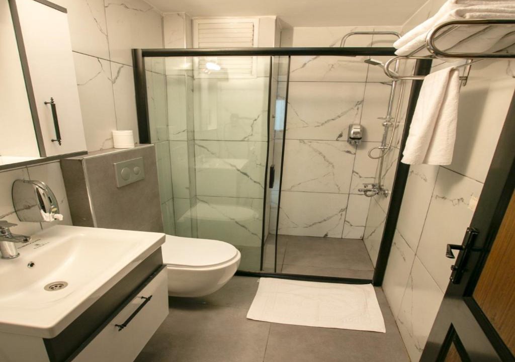 Mezetli Apartment | Loca Marin