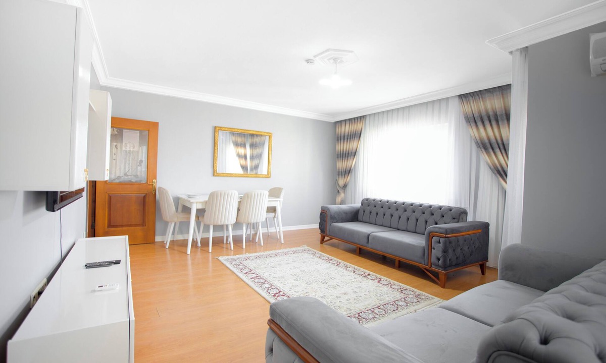 Sisli Apartment | Lovely 3-bedroom apartment in Istanbul with WiFi, AC, fitness room
