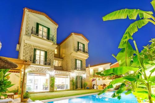 Tokoglu Hotel | Melekaki Alaçatı