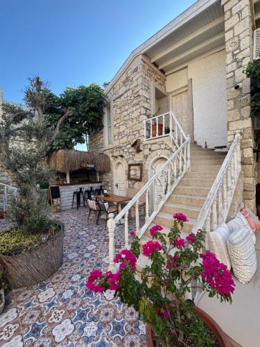 Tokoglu Hotel | MorisiAvluAlaçatı
