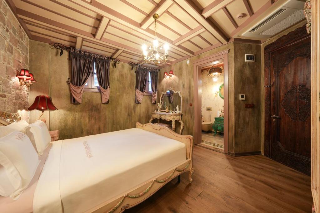 Ayvalik Hotel | Naz Su Cunda