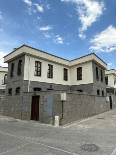Sur Villa | Nesibe Hanim Mansion in the Heart of History