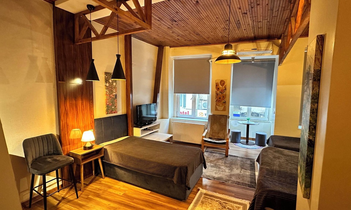 Taksim Hotel | New Pera