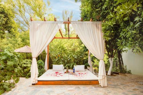 Akcapinar Hotel | Orange Garden Hotel Akyaka