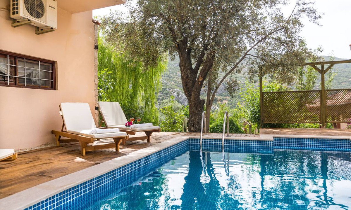 Islamlar Villa | Peaceful Country Cottage Villa with Private Pool