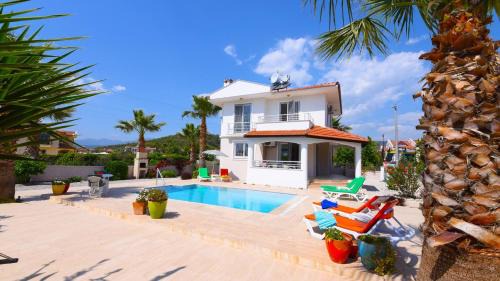 Ciftlik Villa | Peaceful Villa- Pool-Near Calis Beach- Sleeps 6