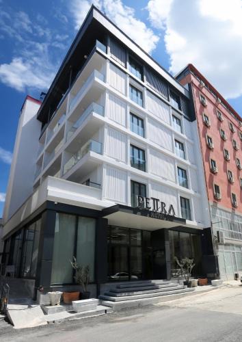 Akcaabat Hotel | Petra Hotel Trabzon