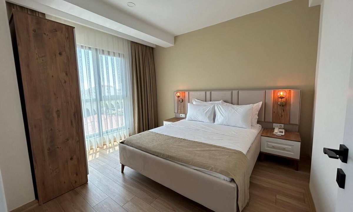 Pendik District Hotel | Petra Port