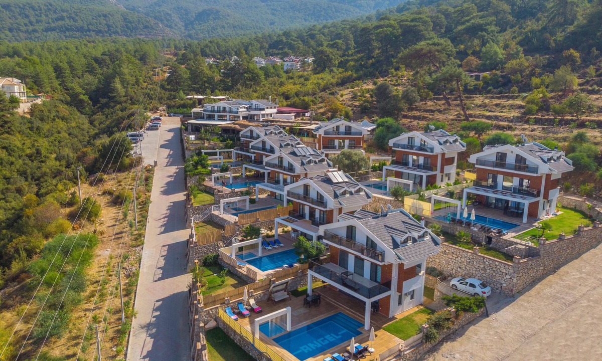 Fethiye Villa | Prestige B – Spacious 5-Bedroom Villa with Private Pool in Ovacık