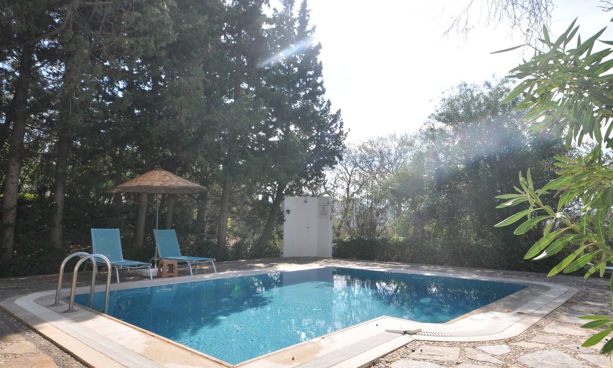 Dagbelen Villa | Private Pool Villa Begonvil 2+1