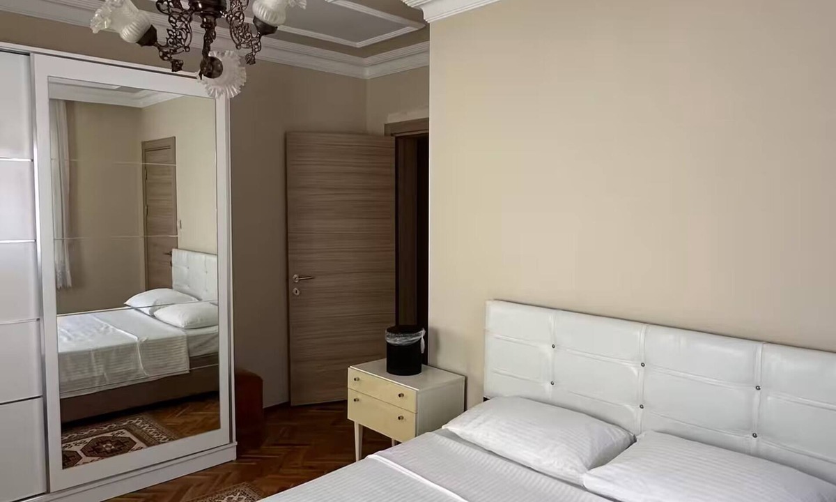 Kartepe Villa | Sıcak Havuzlu Şömineli Jakuzili Villa