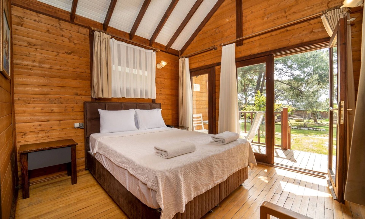 Kabak Valley Hotel | Sea Valley Lodge