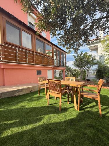 Mithatpasa Villa | Sea View Family Villa in Cunda wGarden 150m to Sea