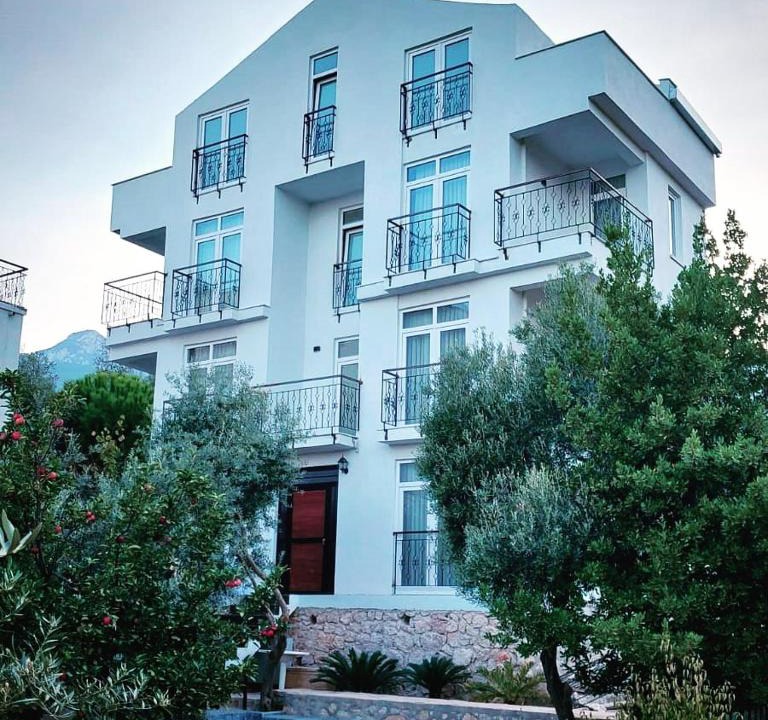 Konyaalti House | Seron Mountain House