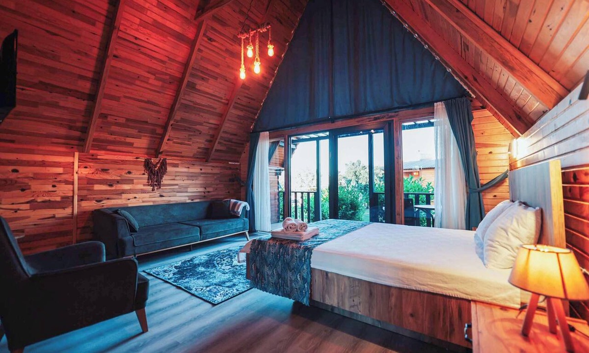 Kumluca Hotel | Seyr-i Mavi Bungalow