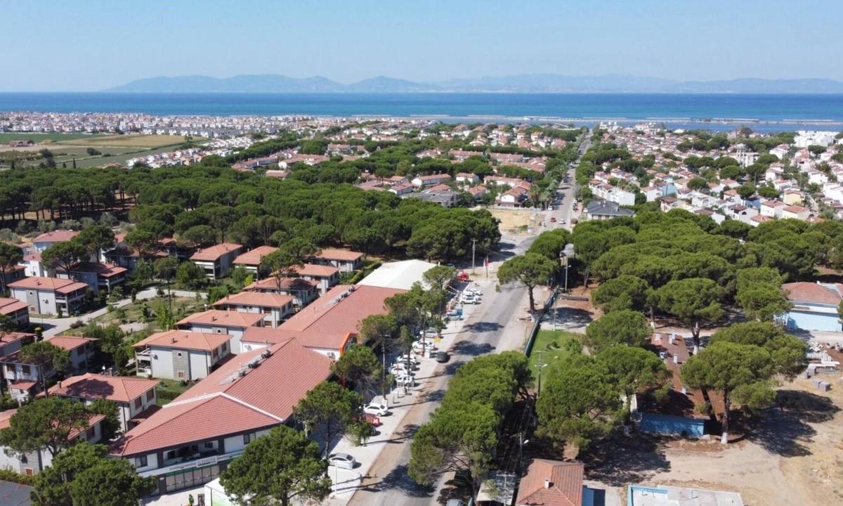 Altınova Apartment | Spacious 2+1 Apartments with Large Balconies, Walking Distance to Altınova Beach
