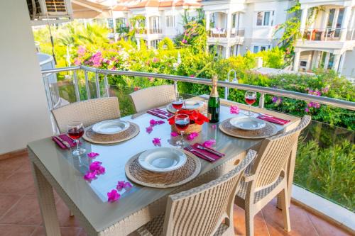 Fethiye City Center Apartment | Sunset Beach Club Aqualettings Poseidon 7