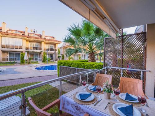 Fethiye City Center Apartment | Sunset Beach Club Aqualettings Mermaid 33