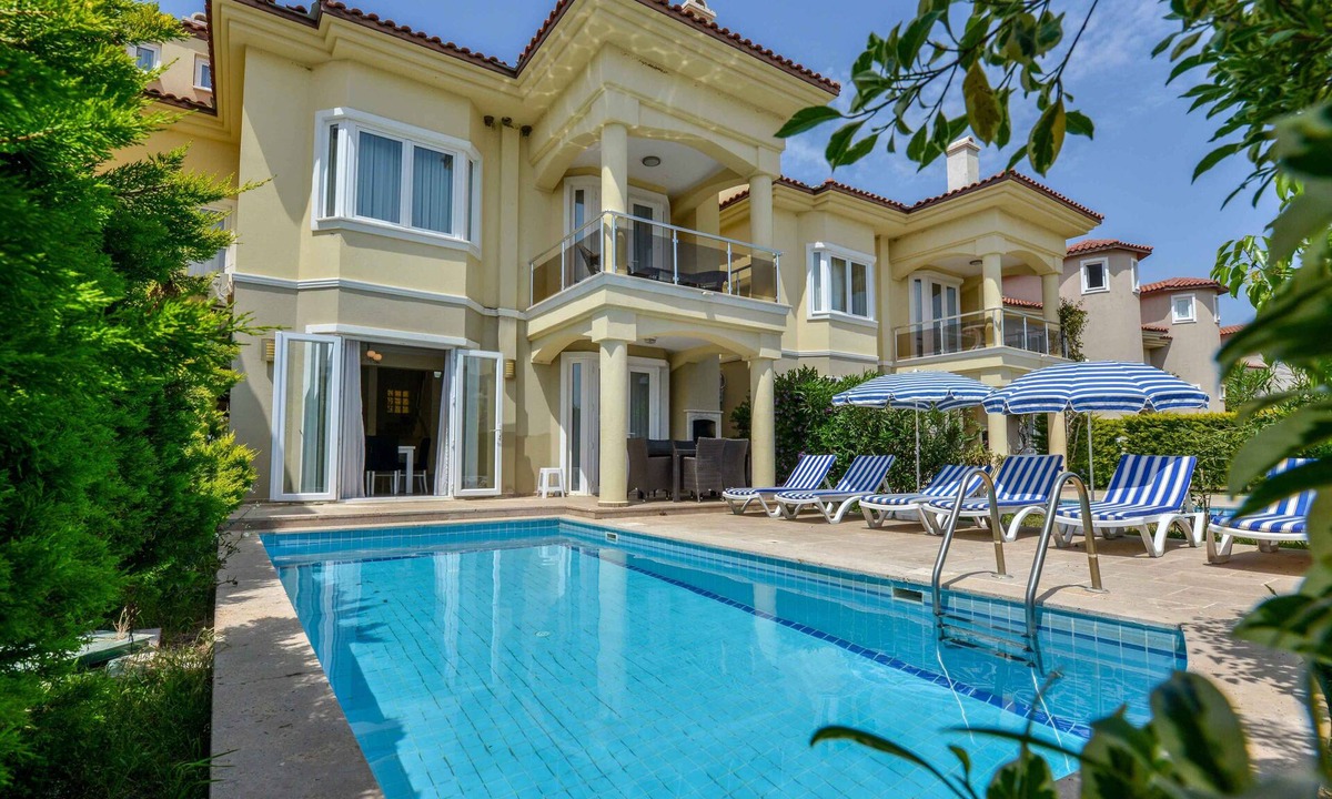 Fethiye City Center Villa | Sunset Beach Club Oyster 8 - 5 Bedroom Villa w/ Private Pool